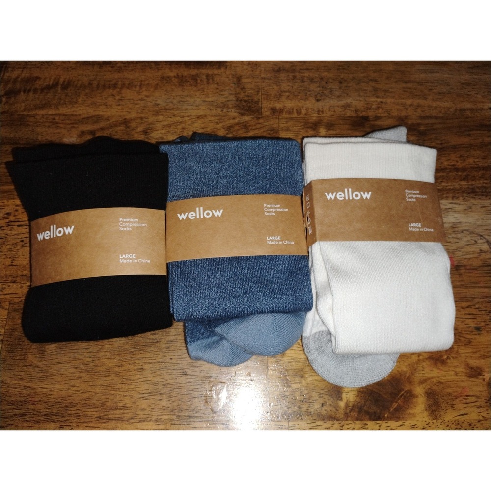 NEW Wellow Premium Compression Socks Large (LOT OF 3)